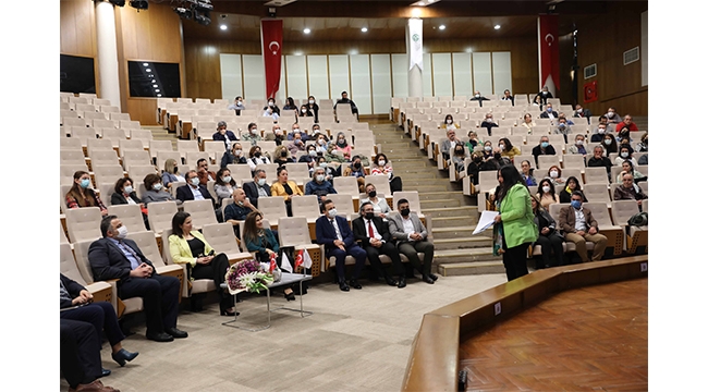 'Akademisyenlere desteğimiz sürecek'