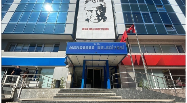 Menderes Belediye Başkanı gözaltına alındı